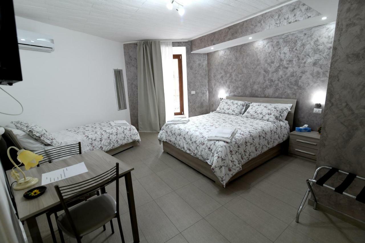 La Regina Di Saba Bed and Breakfast Πιάτσα Αρμερίνα Εξωτερικό φωτογραφία